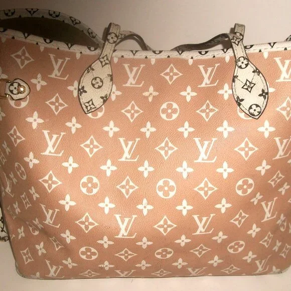 Huge PVC Shoulder Tote in Style of Monogram Shoulder Tote NOT Louis Vuitton - Picture 8 of 11